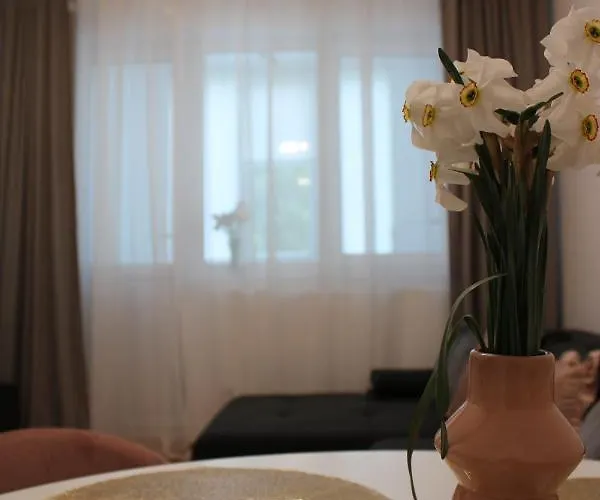Apartament Maia